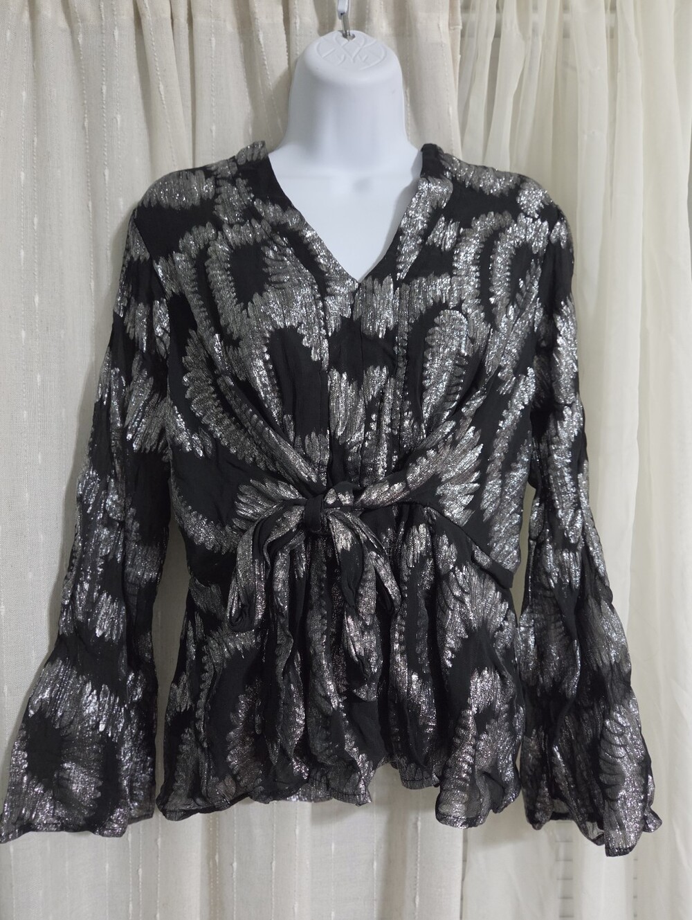 Kaktus Black & Silver Tie-Front Metallic Blouse